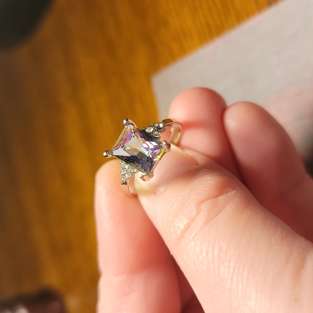 Ring - Picture 2 of 3